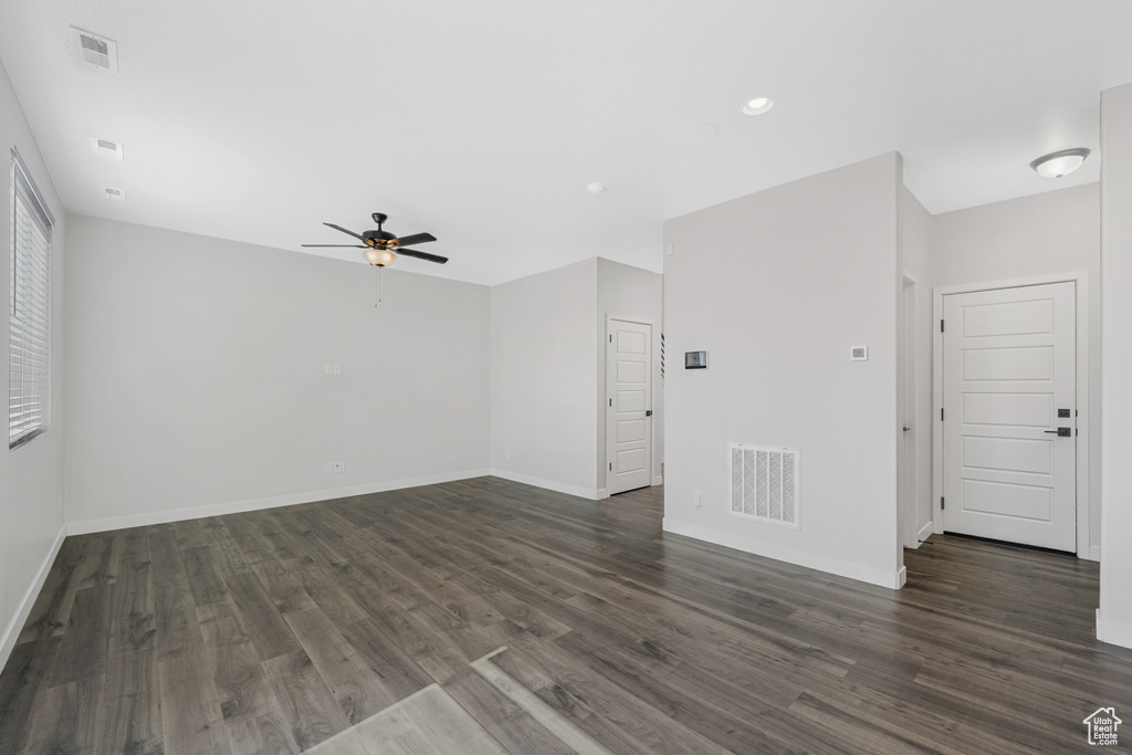 Photo 4 for MLS #2026234 at 2917 W 3970 South #53