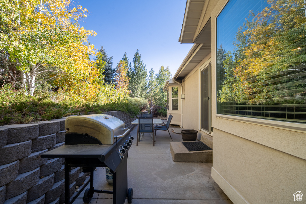 View of patio / terrace with a grill