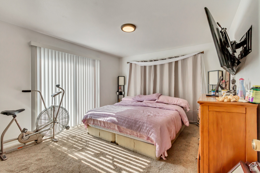 View of carpeted bedroom