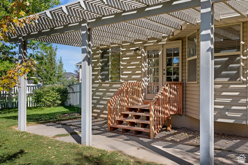 View of patio / terrace featuring a pergola