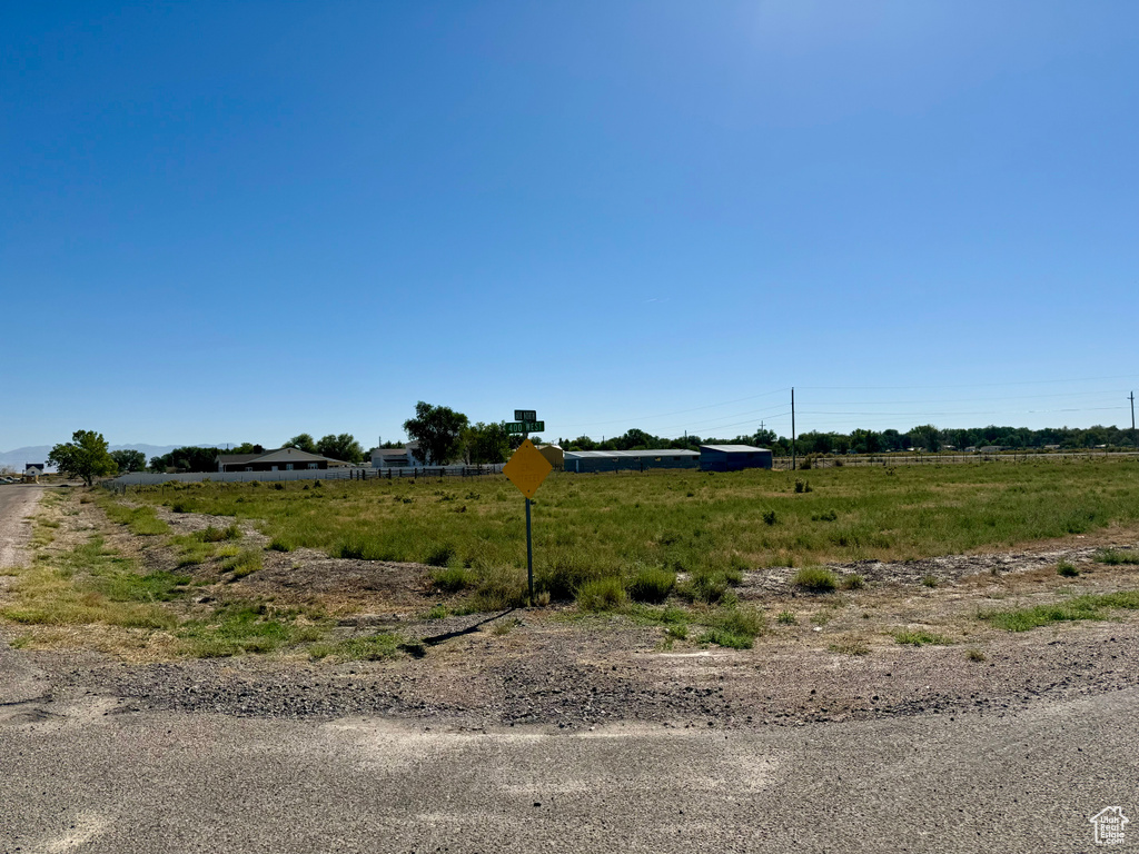 View of yard featuring a rural view