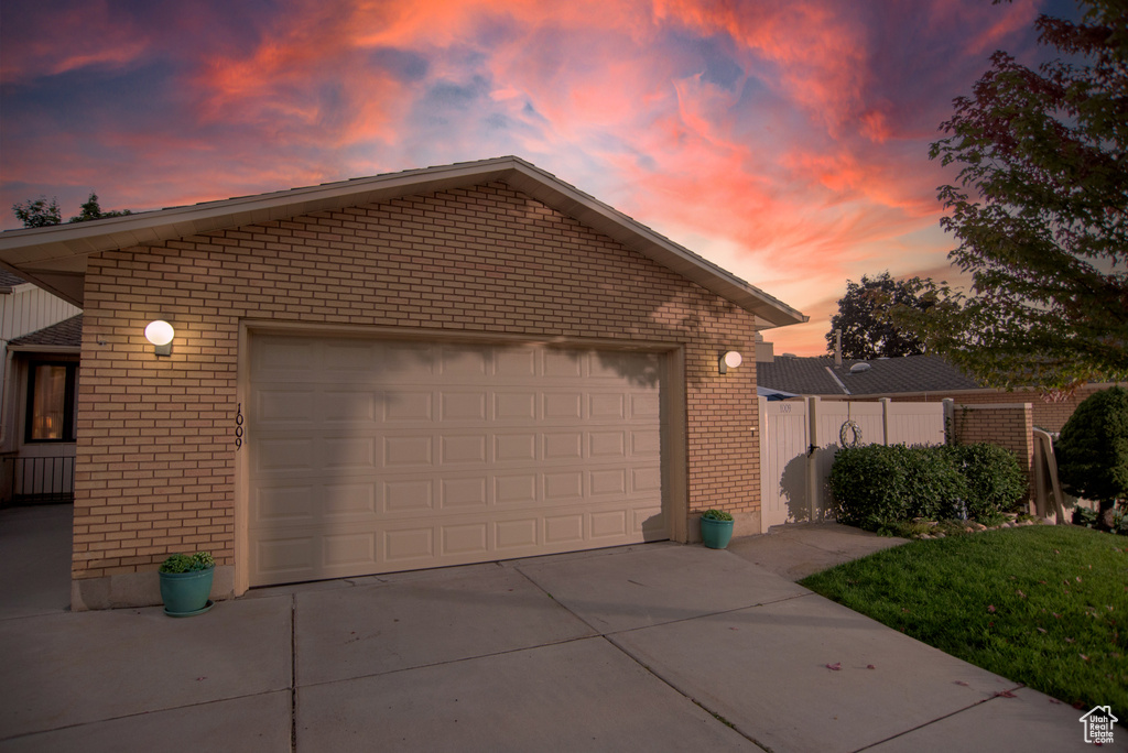 View of front facade with a garage