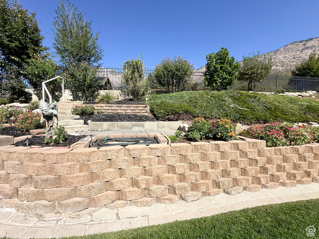 View of patio / terrace featuring a mountain view