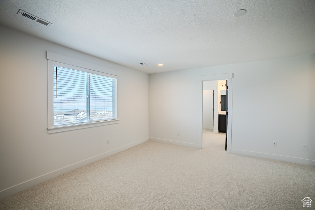 Photo 14 for MLS #2027073 at 3352 S Heathercrest Dr #11243
