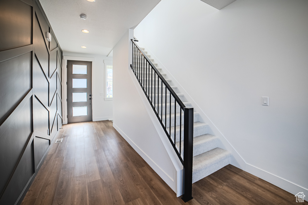 Photo 3 for MLS #2027073 at 3352 S Heathercrest Dr #11243
