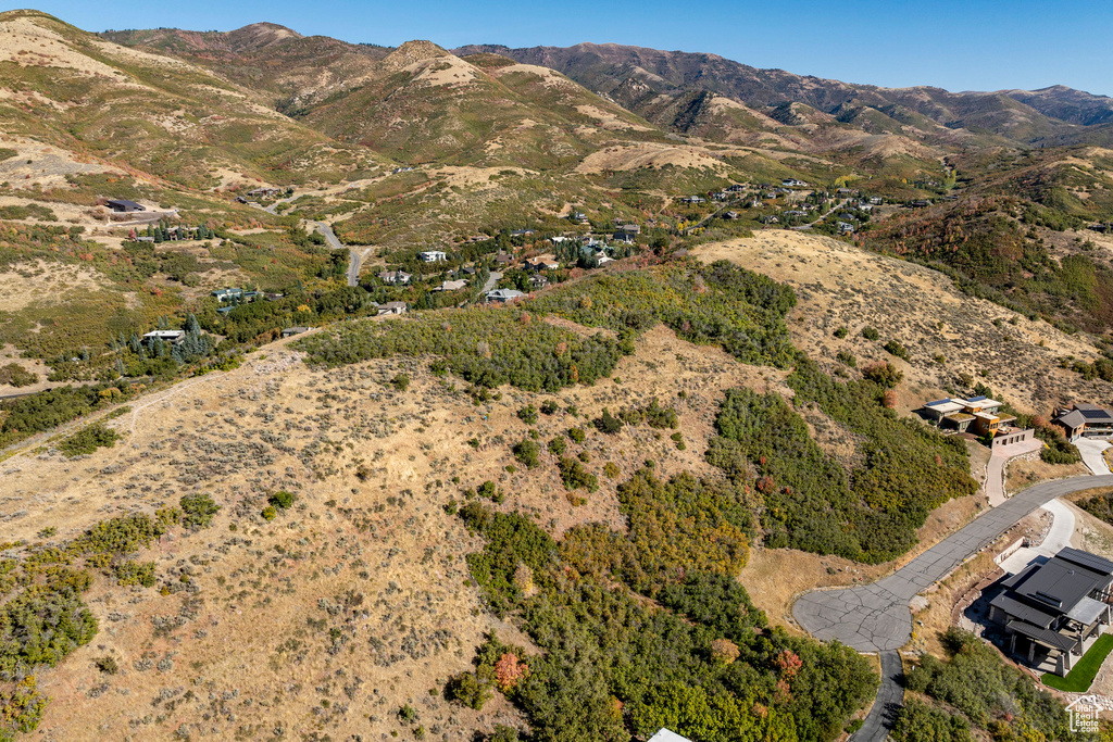 5855 E PIONEER RIDGE CIR Salt Lake City, UT 84108