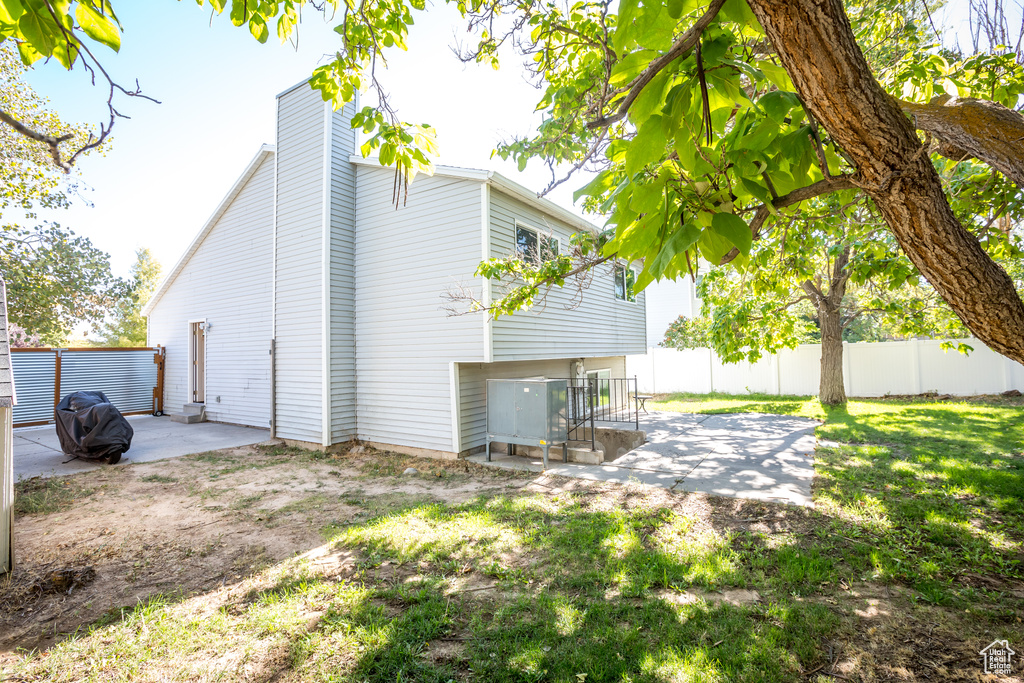 5940 S WOODVIEW DR Kearns, UT 84118