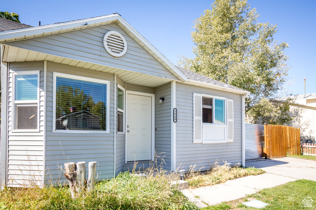 5940 S WOODVIEW DR Kearns, UT 84118