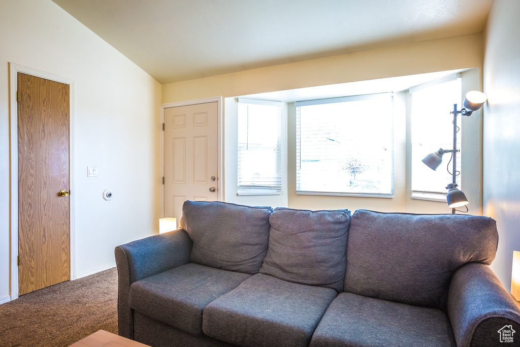 5940 S WOODVIEW DR Kearns, UT 84118