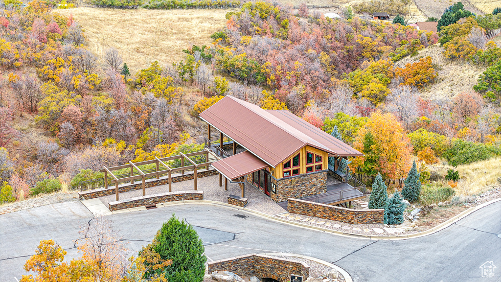 Birds eye view of property