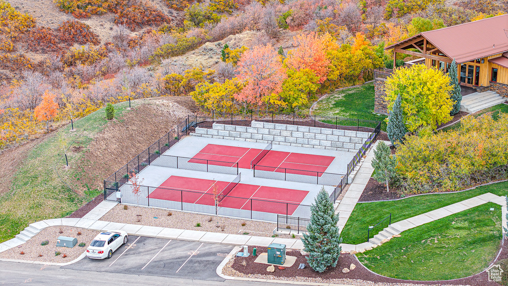 Birds eye view of property