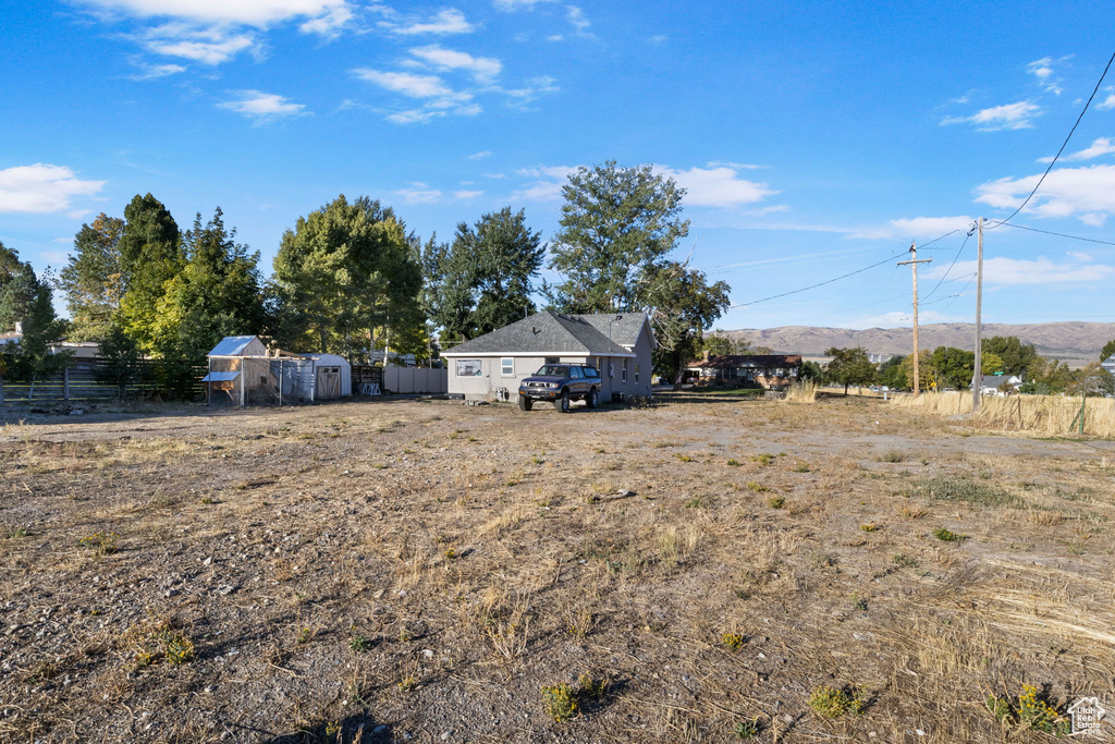 View of yard with a mountain view