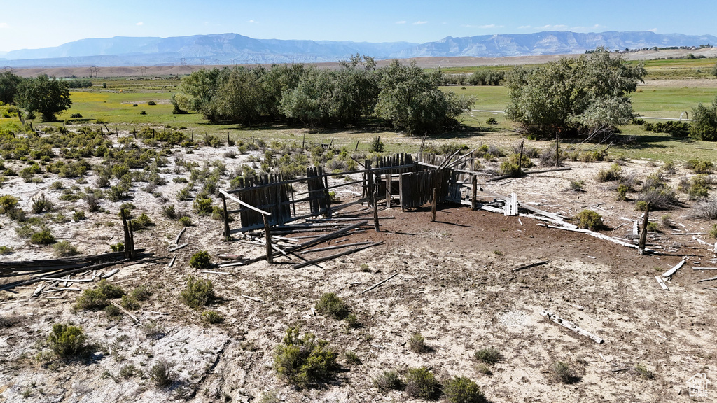 3340 S BUFFALO HOLLOW RD Lawrence, UT 84528