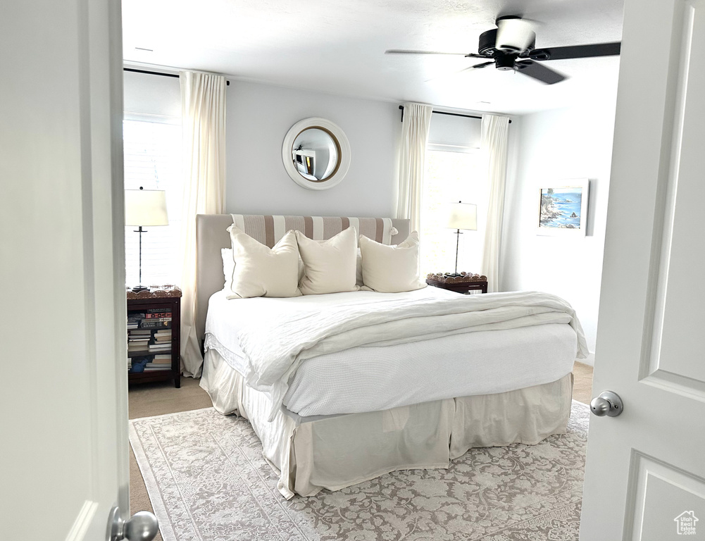 Bedroom with ceiling fan