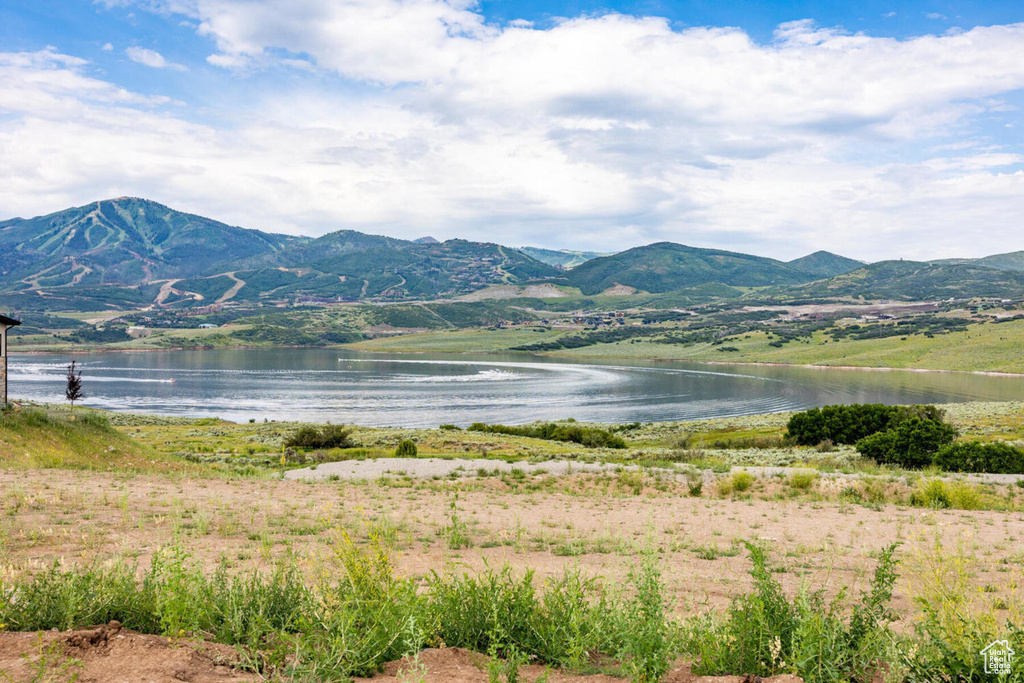11701 N DEEPWATER DR #324 Hideout, UT 84036
