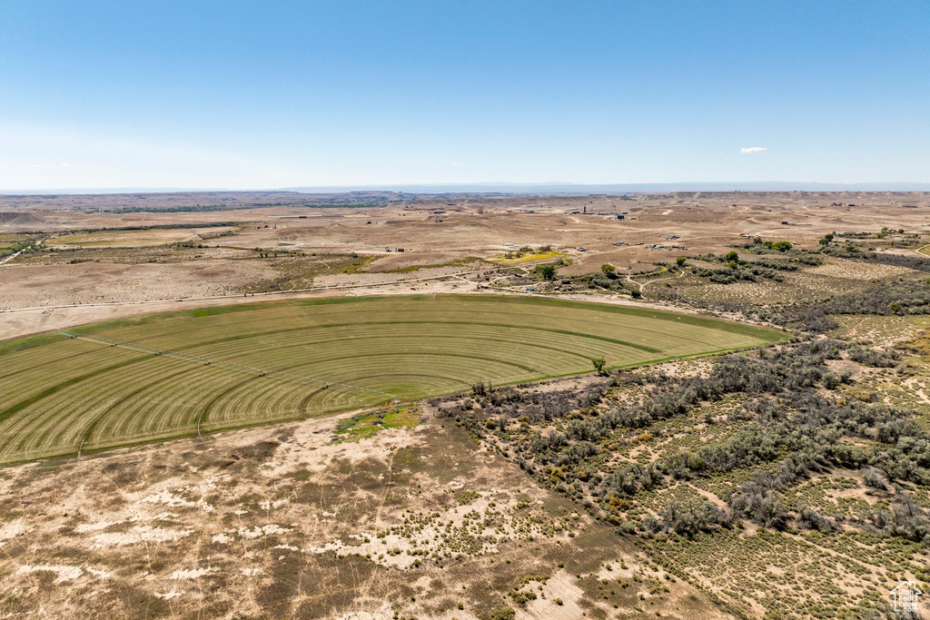 Birds eye view of property featuring a rural view