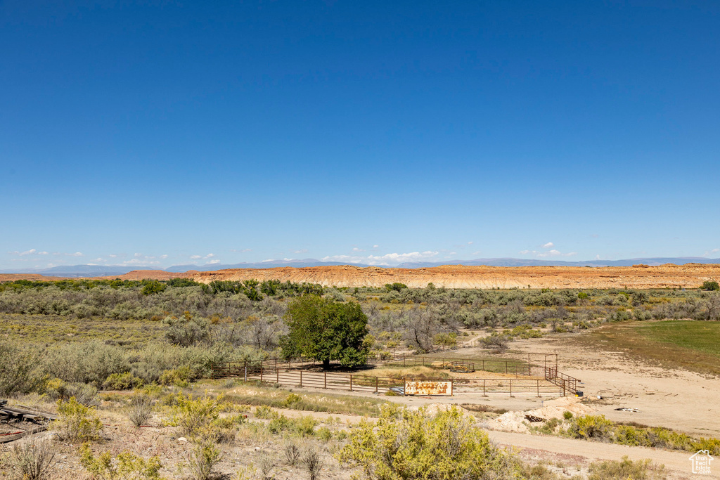 View of nature featuring a rural view