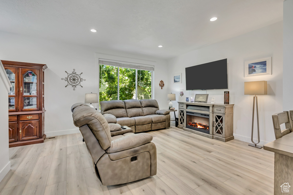 25 E CENTER ST #77 North Salt Lake, UT 84054