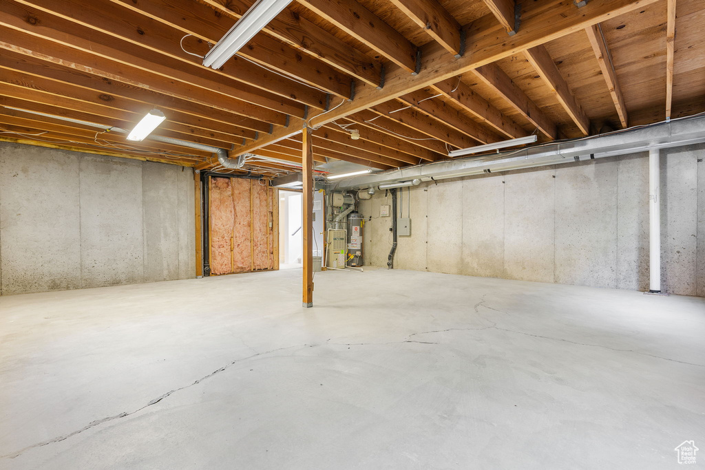 Basement featuring gas water heater