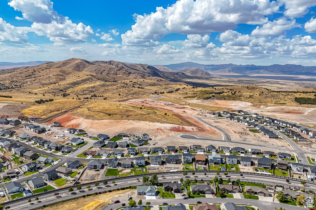 Bird's eye view featuring a mountain view