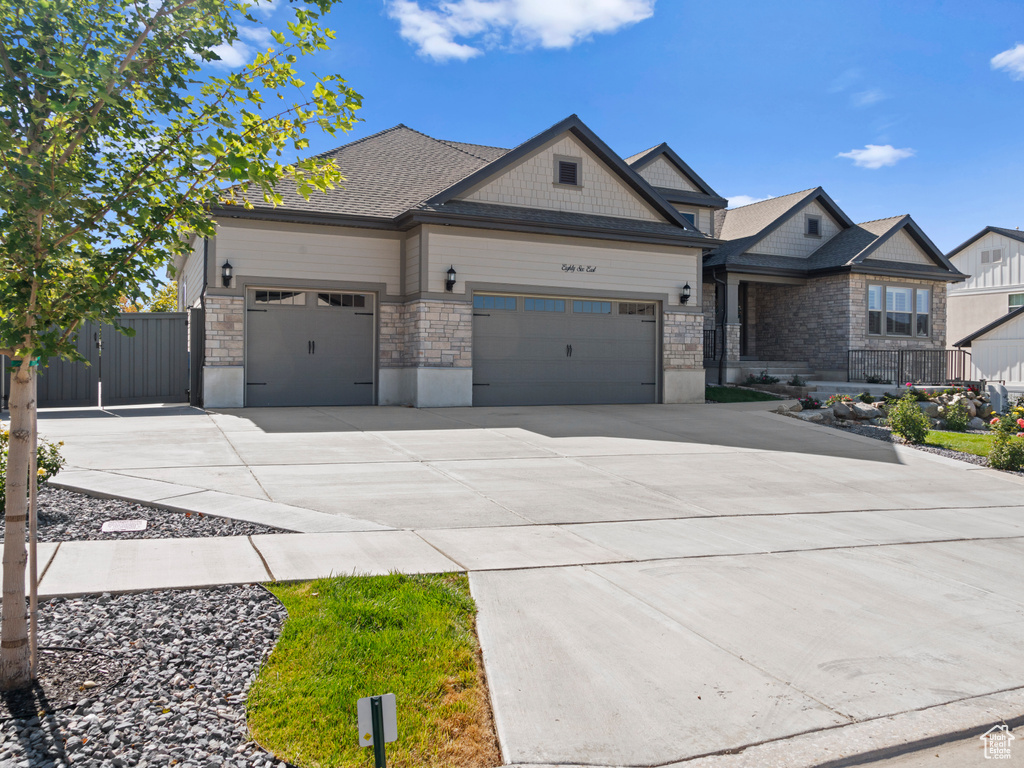 View of front facade with a garage