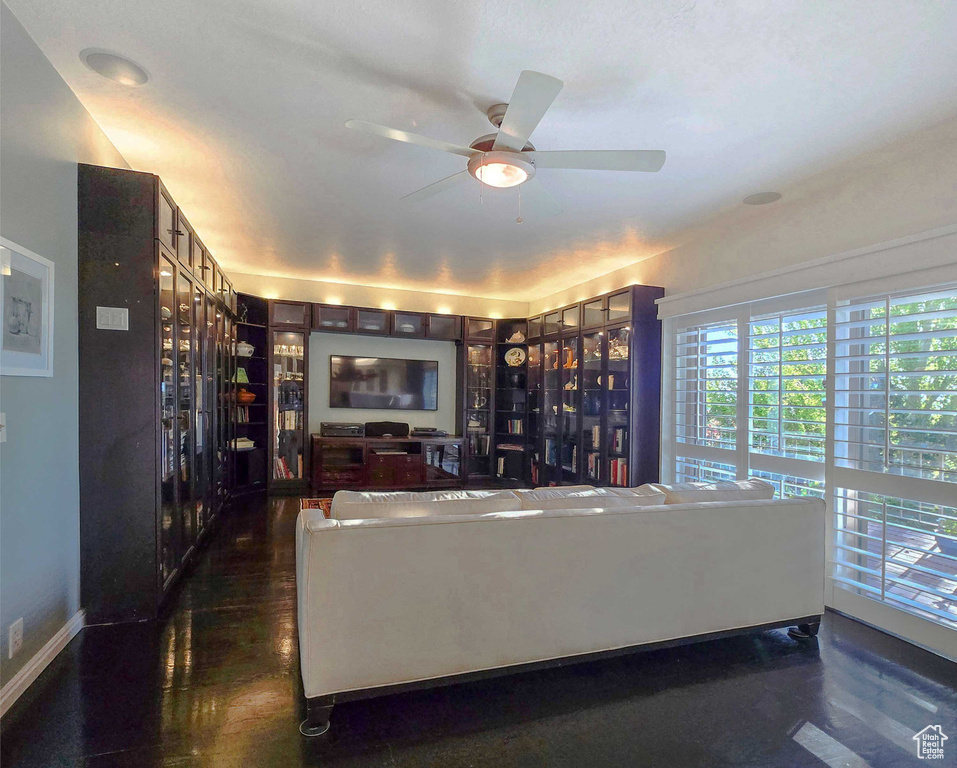 Living room with ceiling fan