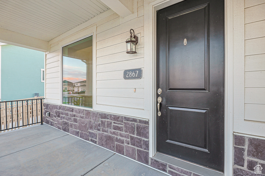 View of property entrance