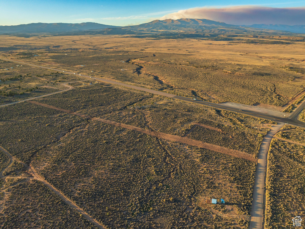 Bird's eye view featuring a mountain view