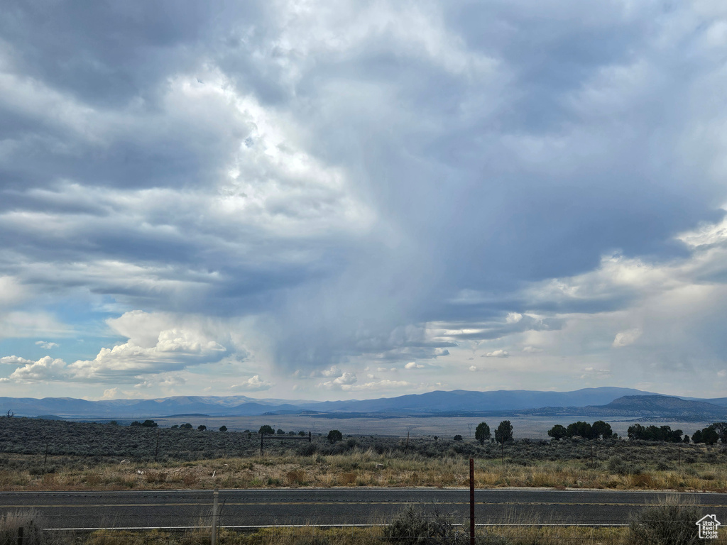 Mountain view with a rural view