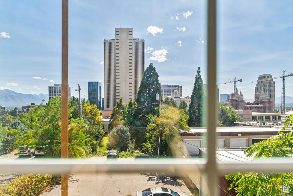 48 E 200 N #1 Salt Lake City, UT 84103