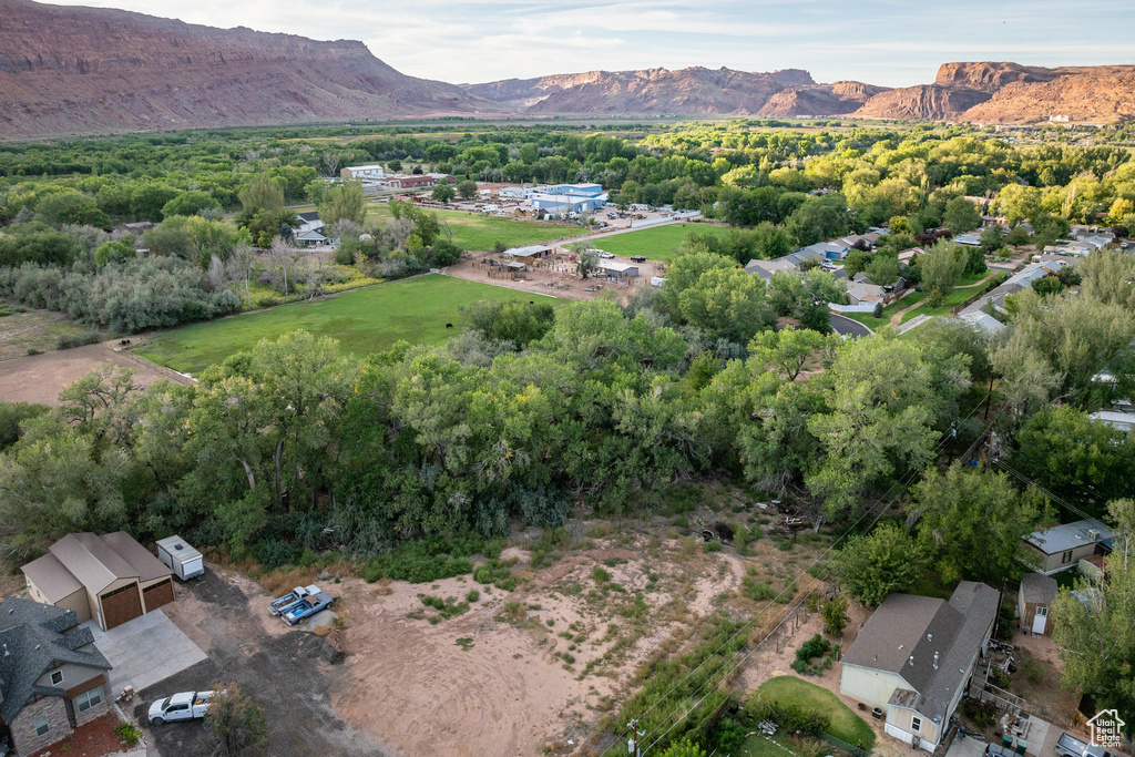 Drone / aerial view featuring a mountain view