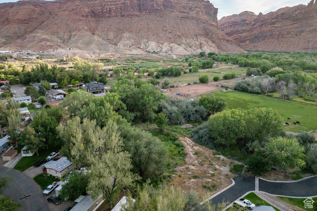 View of mountain feature