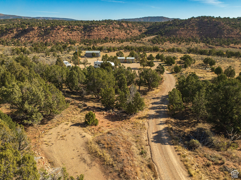 Drone / aerial view featuring a mountain view