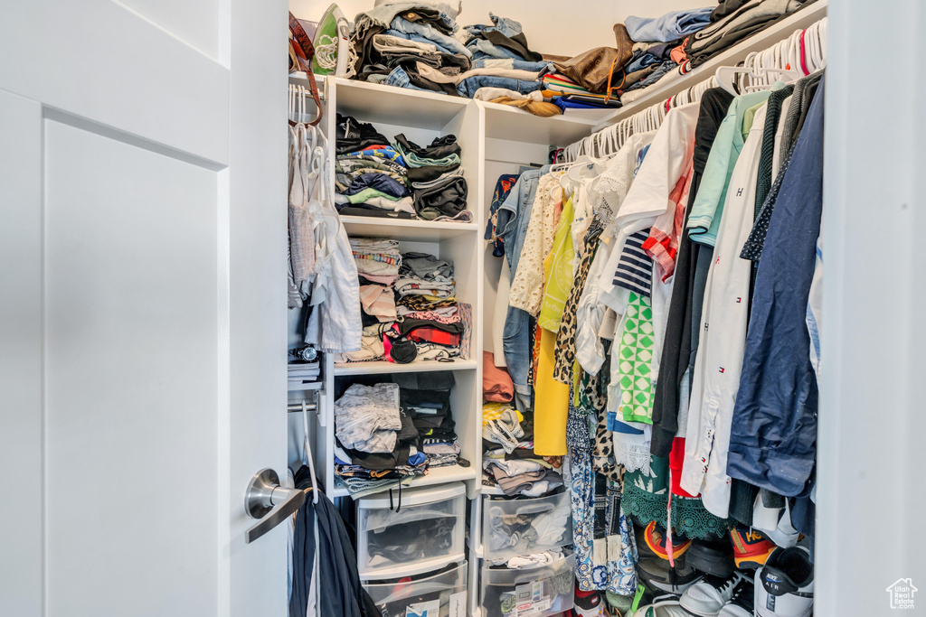 View of walk in closet
