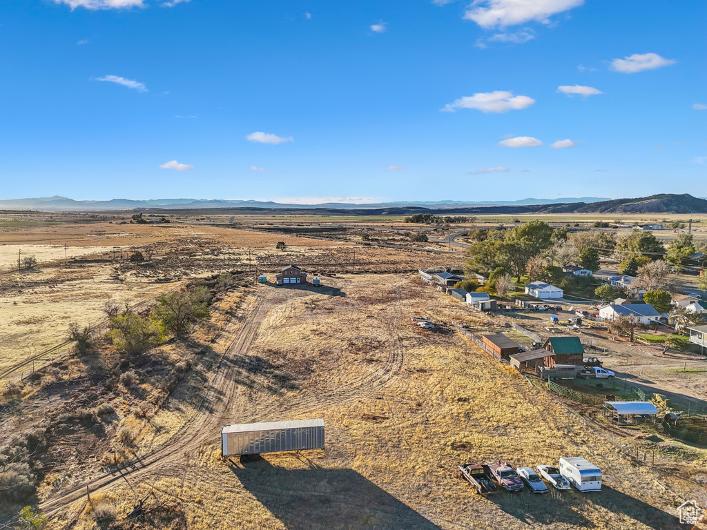 Drone / aerial view featuring a mountain view