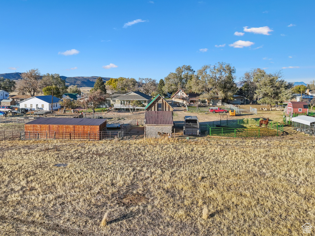 View of yard with a mountain view