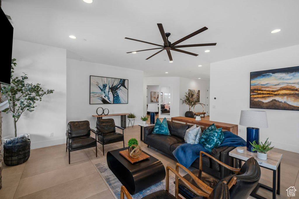 Tiled living room with ceiling fan