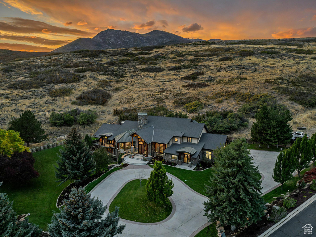 Aerial view at dusk with a mountain view