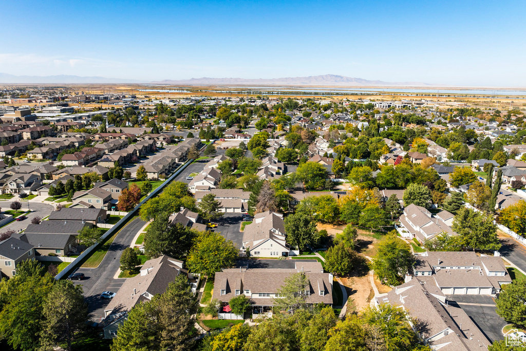 Bird's eye view featuring a mountain view