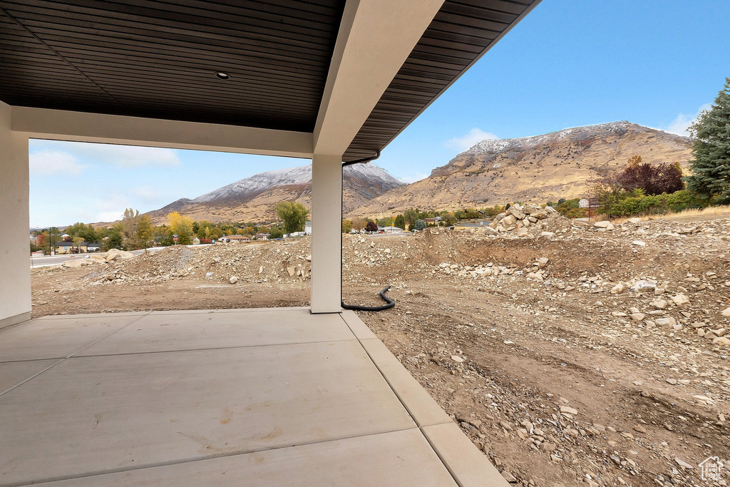 View of patio / terrace featuring a mountain view