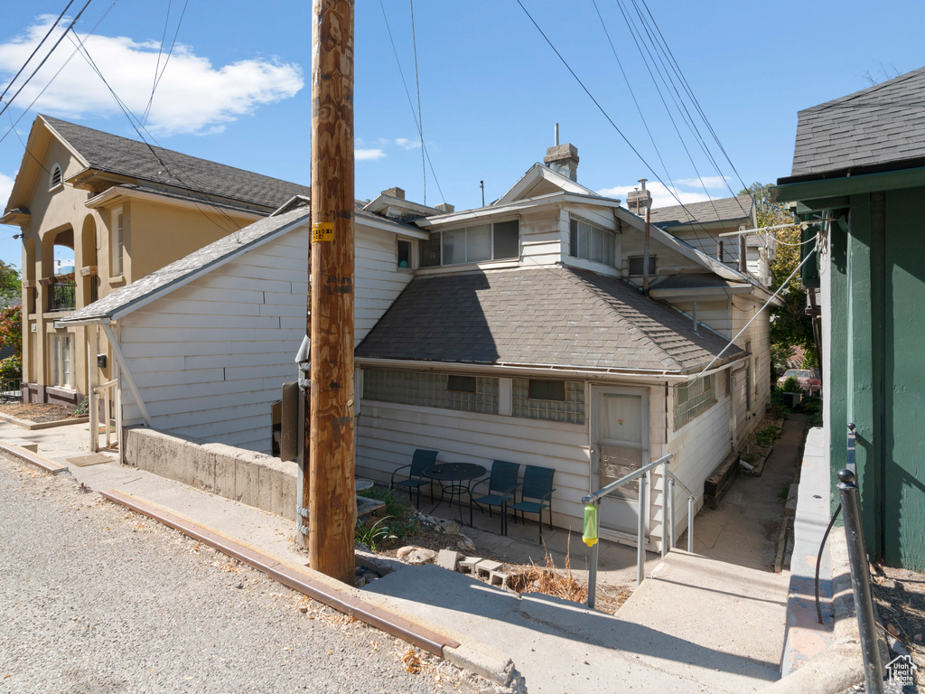 View of property exterior