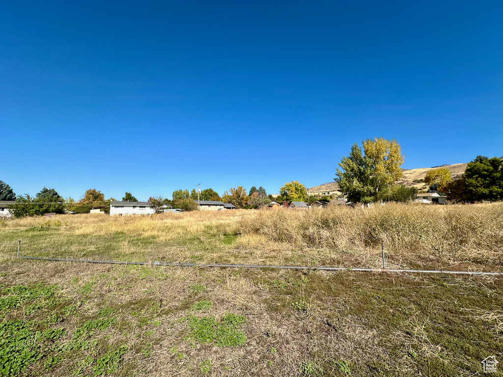 View of yard featuring a rural view