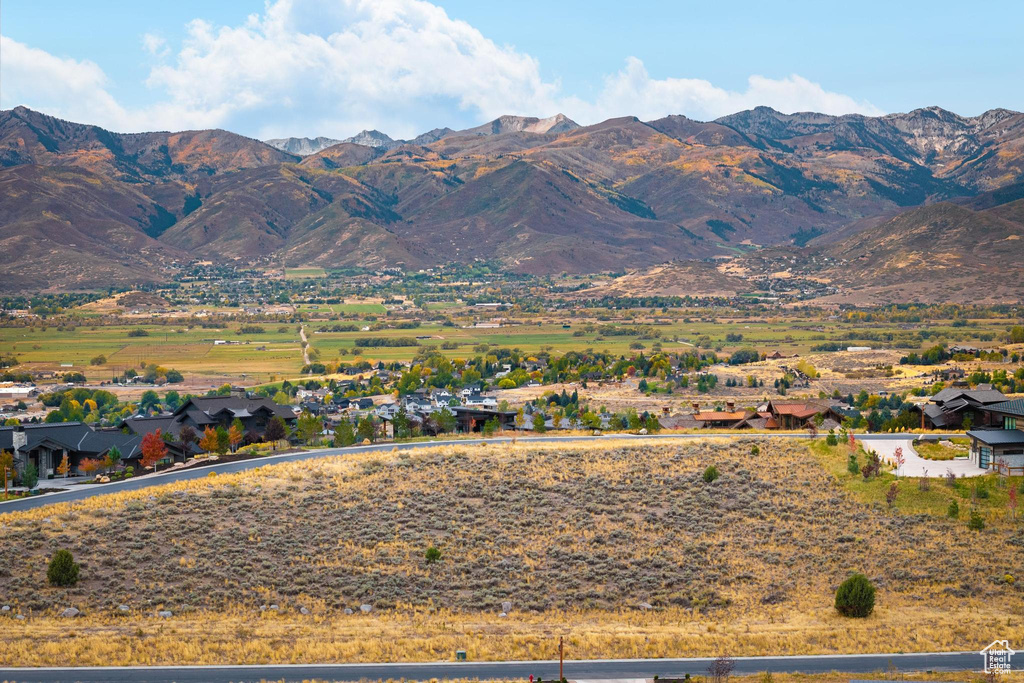 View of mountain feature