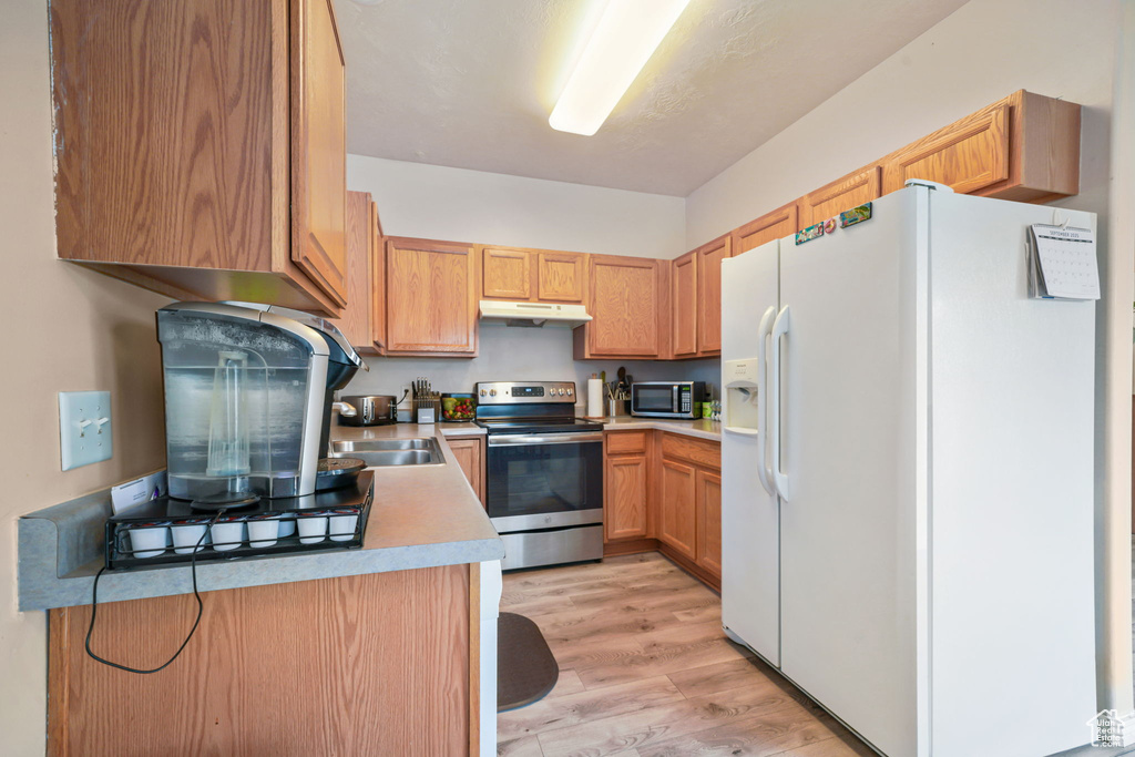 1898 W POINTE MEADOW LOOP Lehi, UT 84043