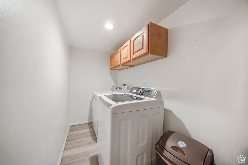 1898 W POINTE MEADOW LOOP Lehi, UT 84043