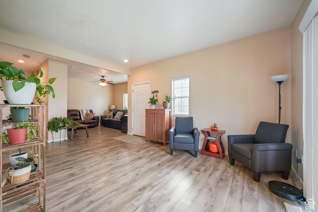 1898 W POINTE MEADOW LOOP Lehi, UT 84043