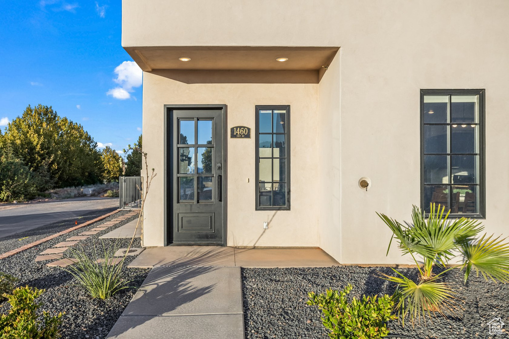 View of property entrance