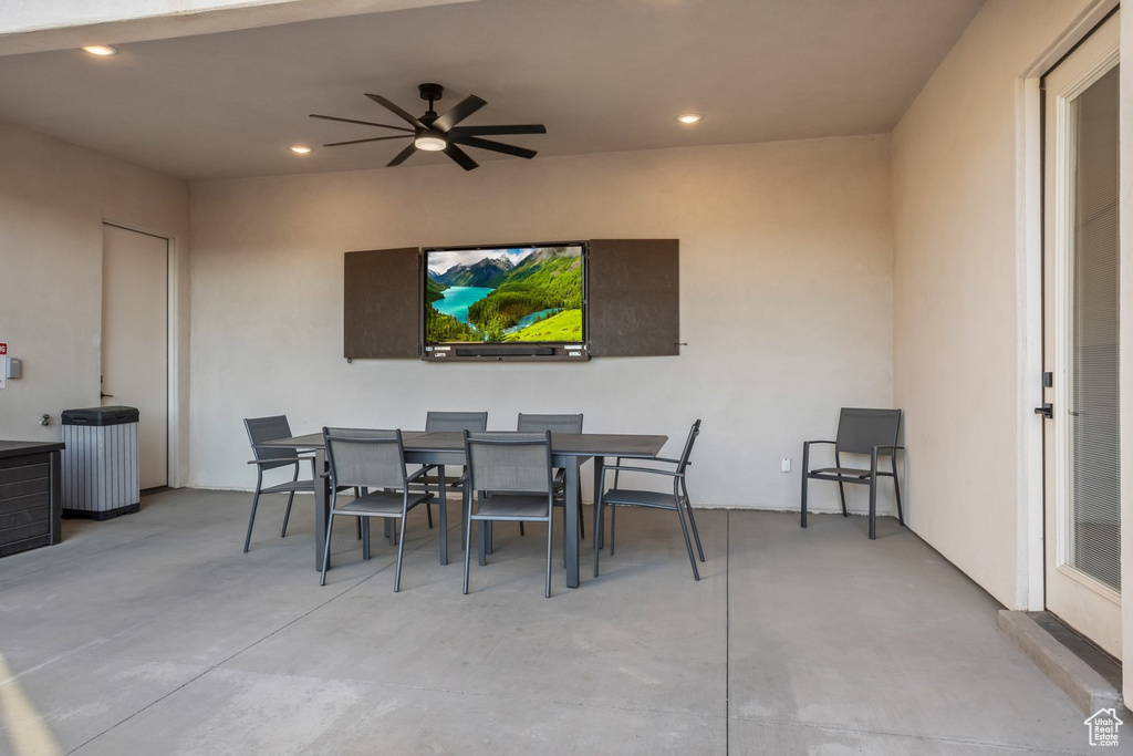 View of patio / terrace featuring ceiling fan