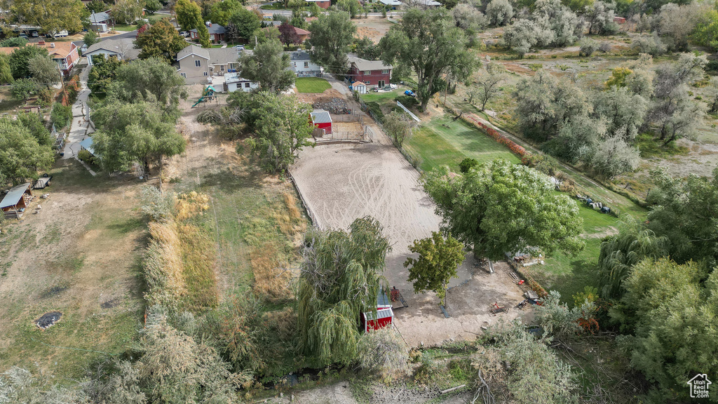 Birds eye view of property