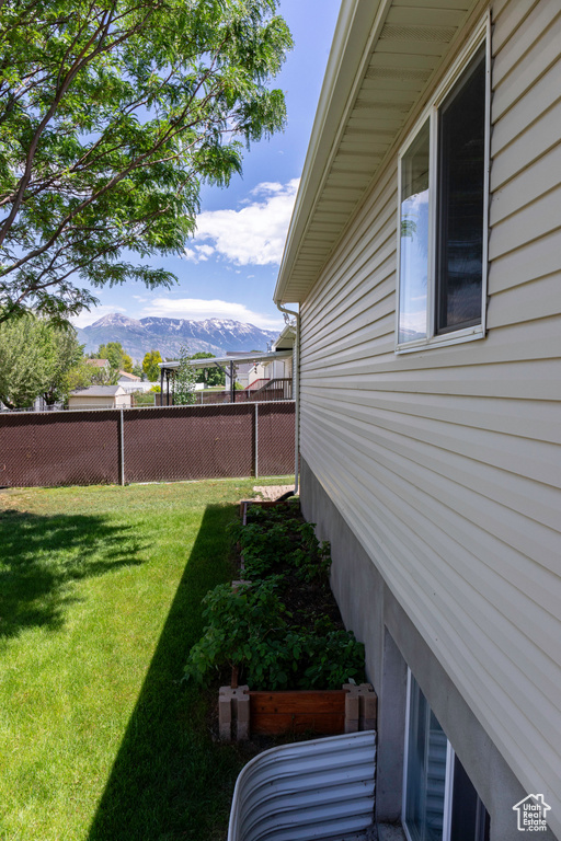 View of yard with a mountain view